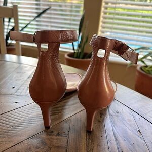 STUART WEITZMAN Nudistcurve 3"
heel Sandal (Women) size 10